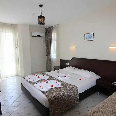 Ξενοδοχείο Bariscan 3*